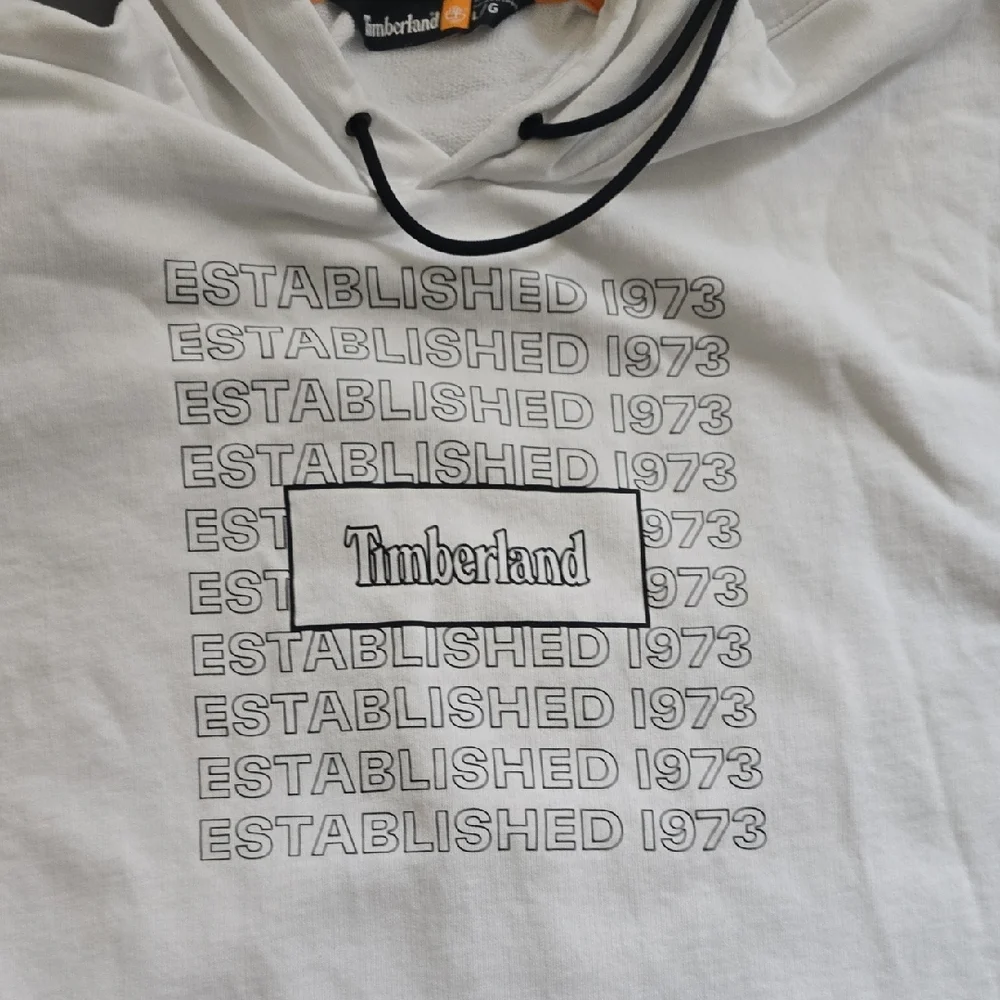 Timberland White Hoodie Sweater - Picture 3 of 5